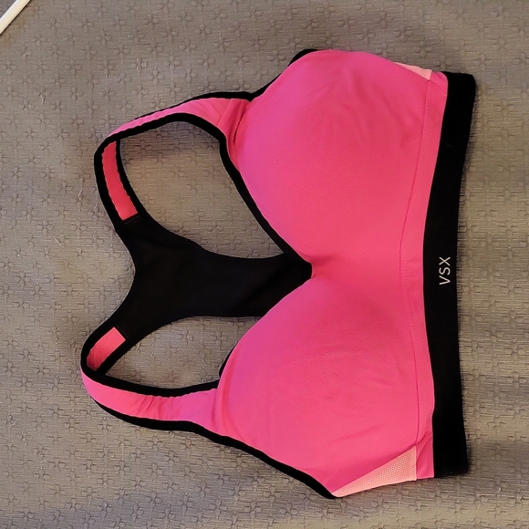Victoria's Secret Other - VS Sports Bra
